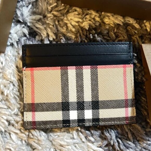 NWT Burberry Check leather card holder - Picture 2 of 3